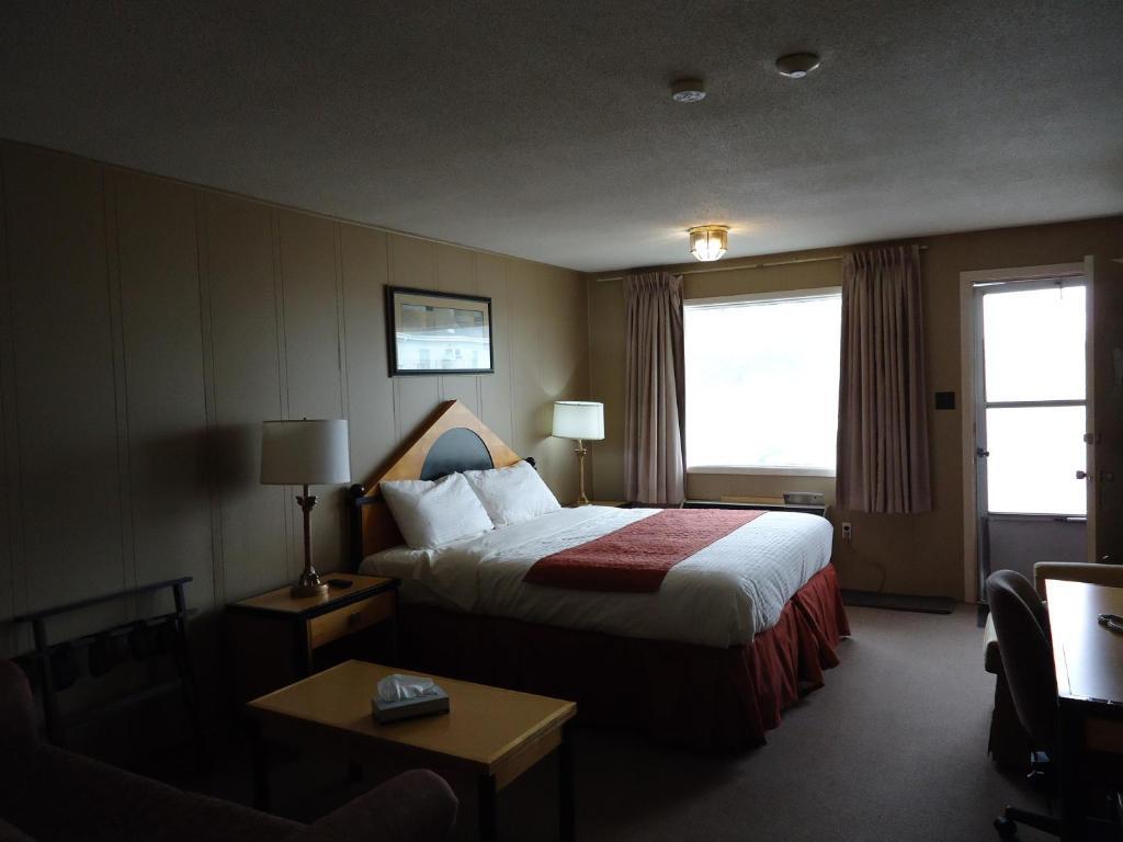 Atlanta Motel Orangeville Exterior photo